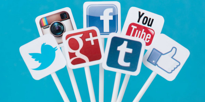 यहाँ लगेगा FB, WhatsApp और Twitter जैसे सोशल मीडिया साईट इस्तेमाल करने पर टैक्स
