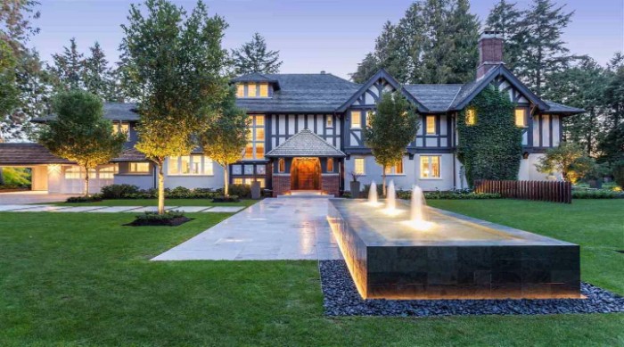 10 Most Luxurious Homes In Canada