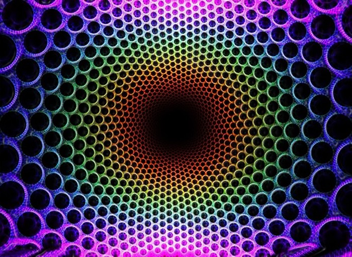 10 Of The Coolest Optical Illusions Of 2017-18