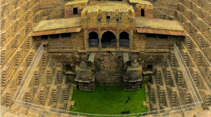 Chand Baori: A 13-Floor Step Well With Ancient Footprints