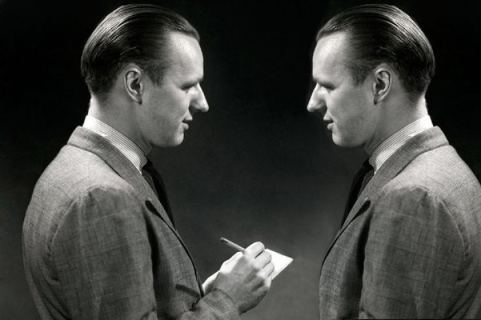 How To Interview Yourself: 10 Effective Questions To Ask Yourself