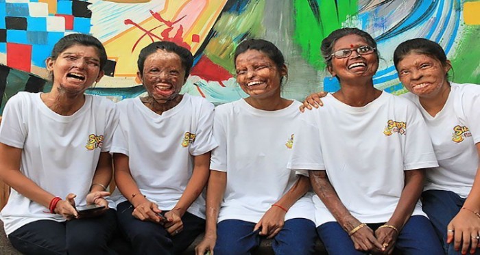Sheroes Hangout - A Cafe Run by Acid Victims That Serves No Rates on Menu Card
